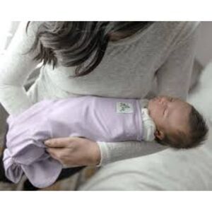 THE OLLIE WORLD SWADDLE LAVENDER